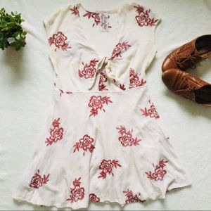 Bloomingdale’s Sadie & Sage boho tie cutout dress